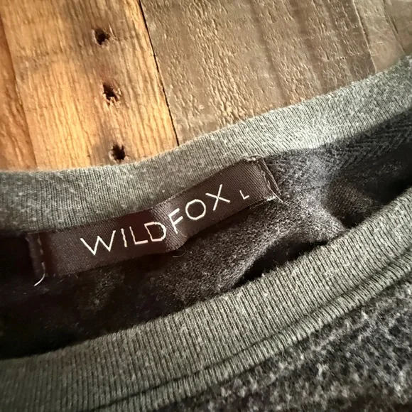 Wildfox Gray Christmas Sweatshirt - Picture 5 of 7